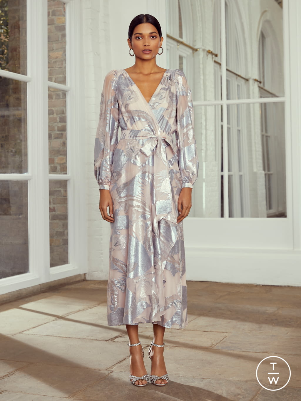 Fashion Week London Resort 2020 look 15 de la collection Temperley London womenswear
