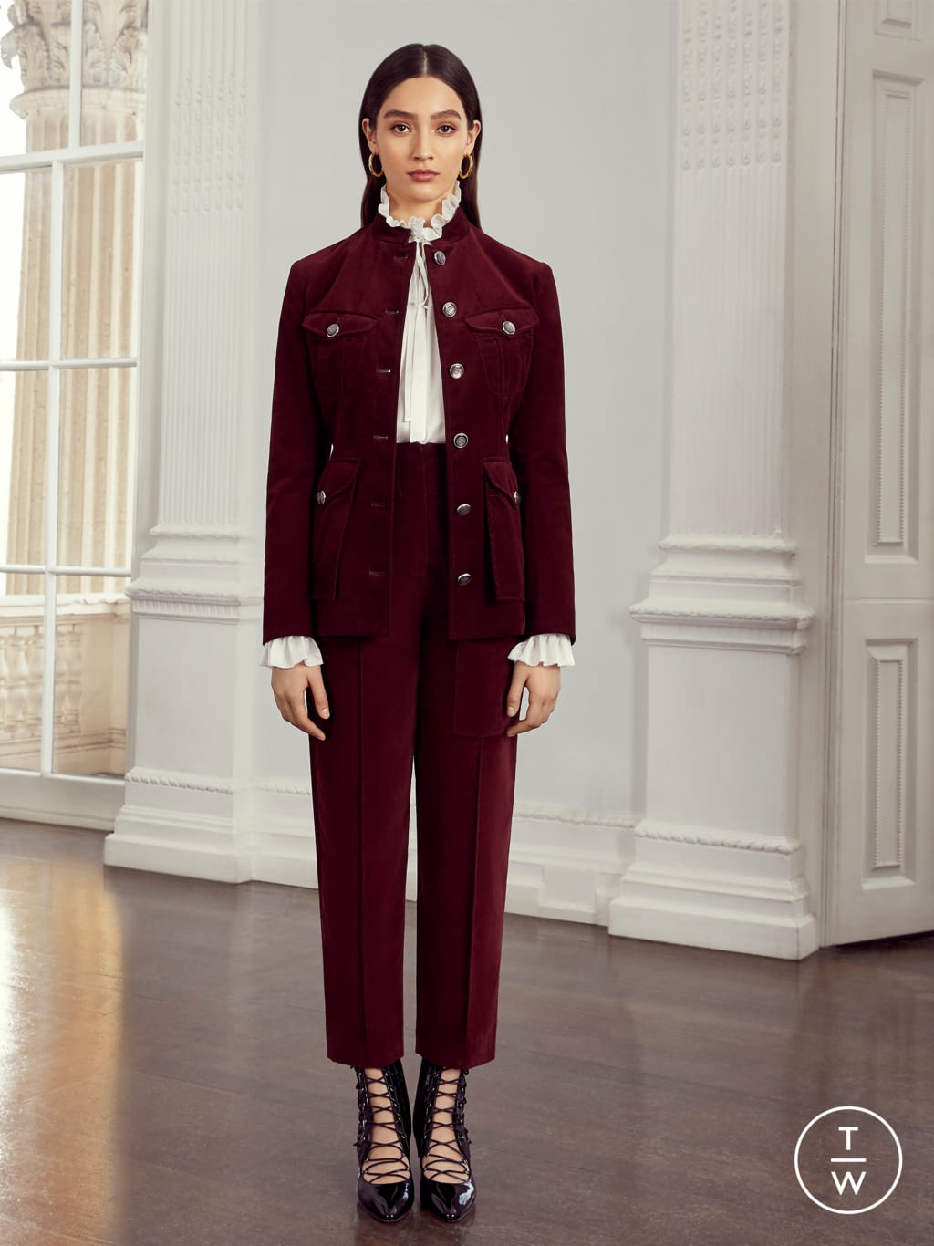 Fashion Week London Resort 2020 look 31 from the Temperley London collection 女装