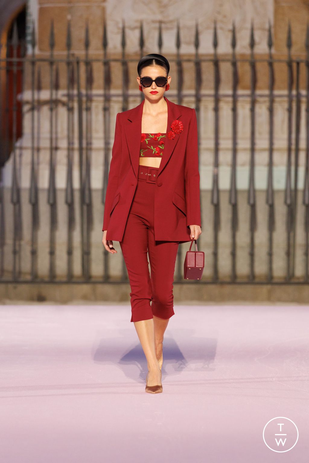 Fashion Week New York Spring/Summer 2026 look 23 from the Carolina Herrera collection 女装