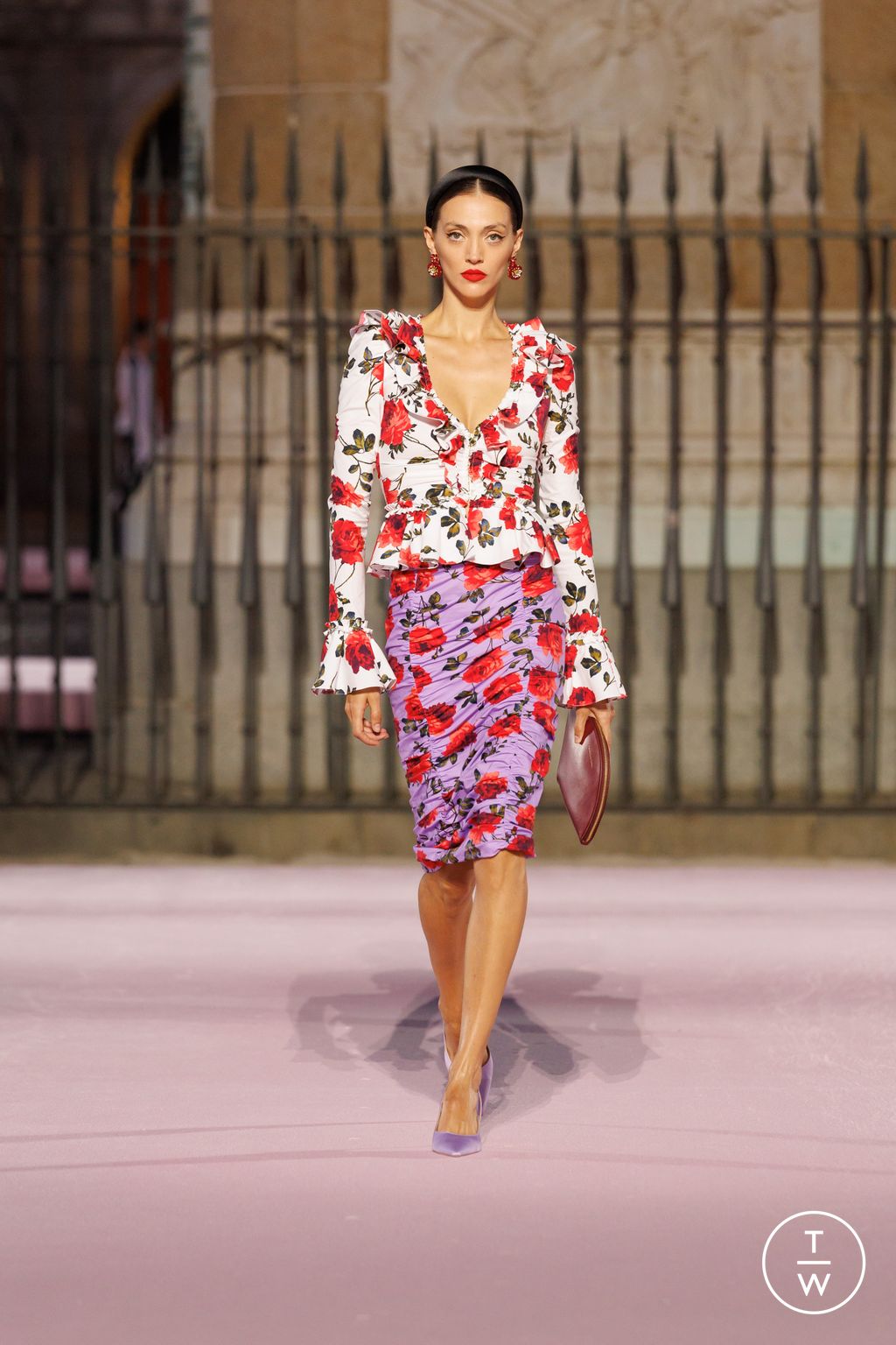 Fashion Week New York Spring/Summer 2026 look 61 from the Carolina Herrera collection womenswear