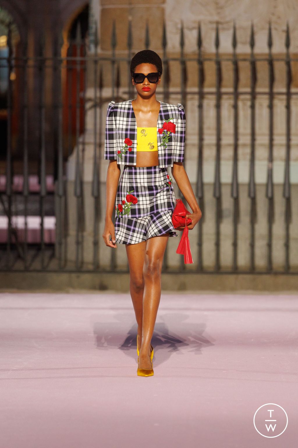 Fashion Week New York Spring/Summer 2026 look 68 from the Carolina Herrera collection womenswear