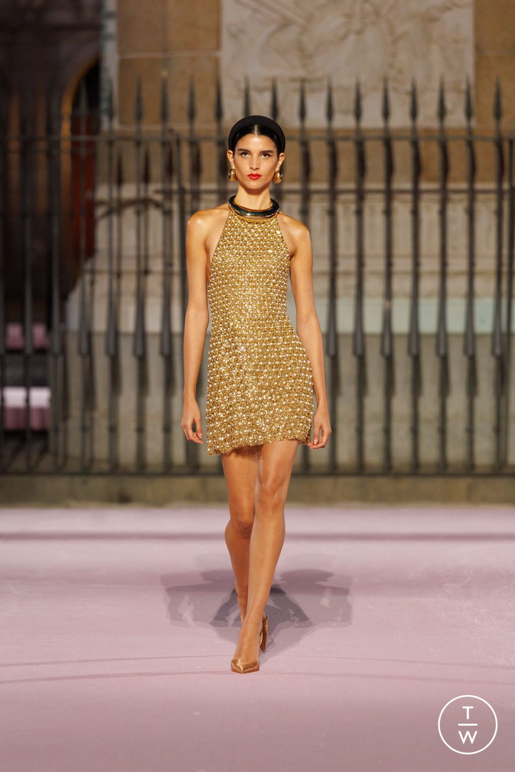 Fashion Week New York Spring/Summer 2026 look 76 from the Carolina Herrera collection womenswear