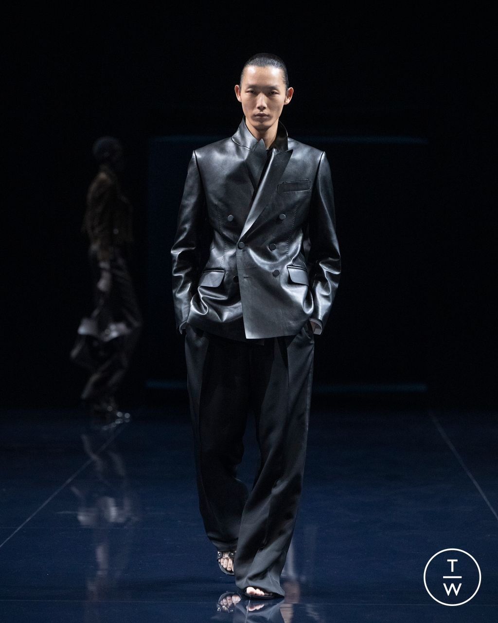 Fashion Week Paris Spring/Summer 2026 look 16 from the Tom Ford collection womenswear