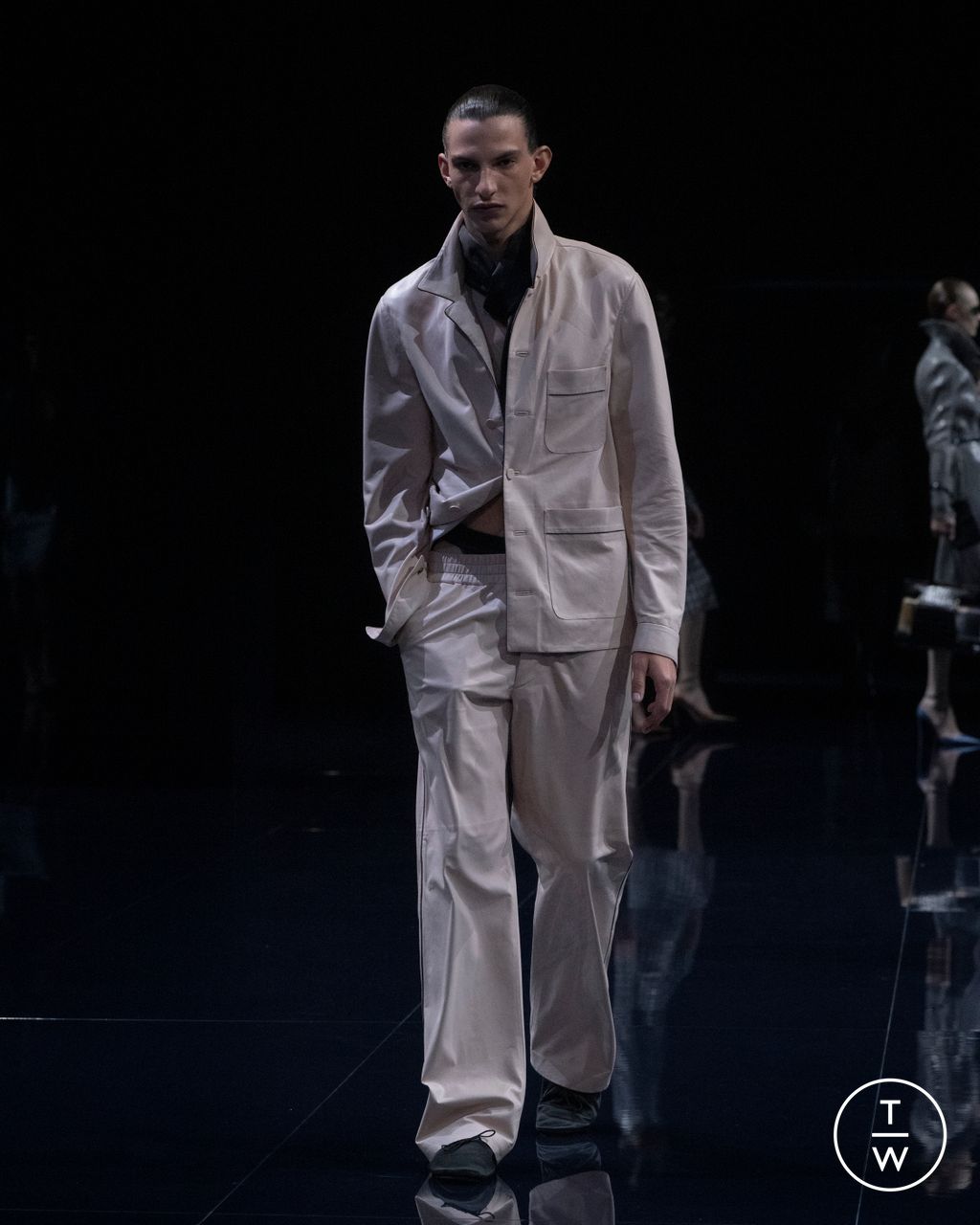 Fashion Week Paris Spring/Summer 2026 look 26 from the Tom Ford collection womenswear