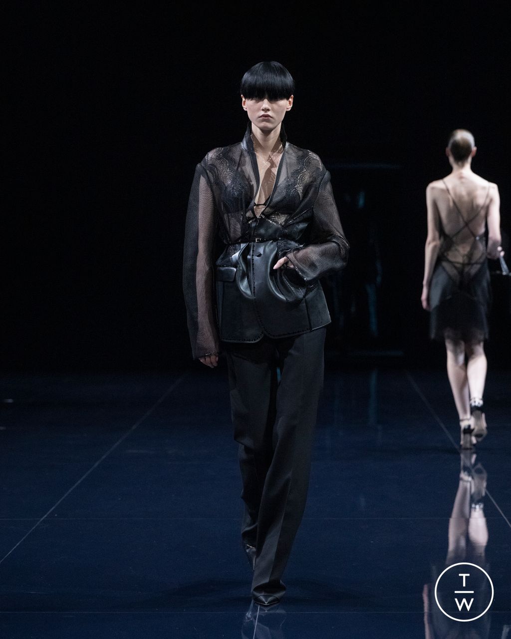 Fashion Week Paris Spring/Summer 2026 look 36 from the Tom Ford collection womenswear