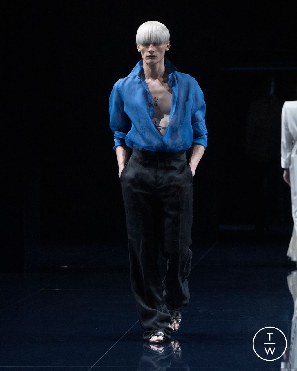 Fashion Week Paris Spring/Summer 2026 look 40 from the Tom Ford collection womenswear