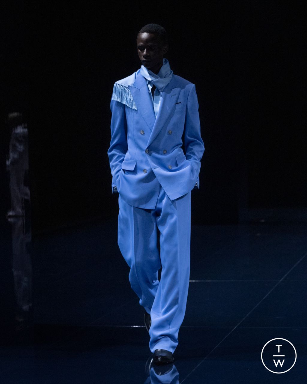 Fashion Week Paris Spring/Summer 2026 look 50 from the Tom Ford collection womenswear