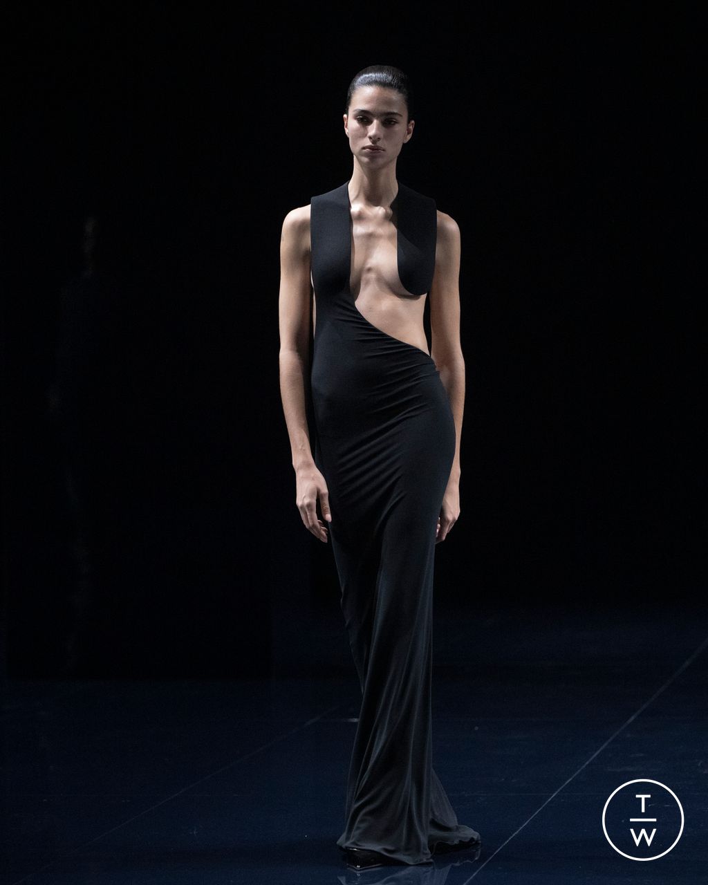 Fashion Week Paris Spring/Summer 2026 look 58 from the Tom Ford collection womenswear