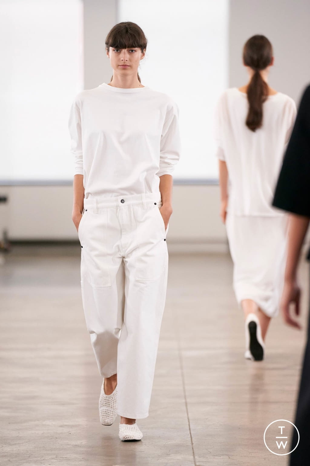 Fashion Week New York Spring/Summer 2020 look 6 from the The Row collection womenswear