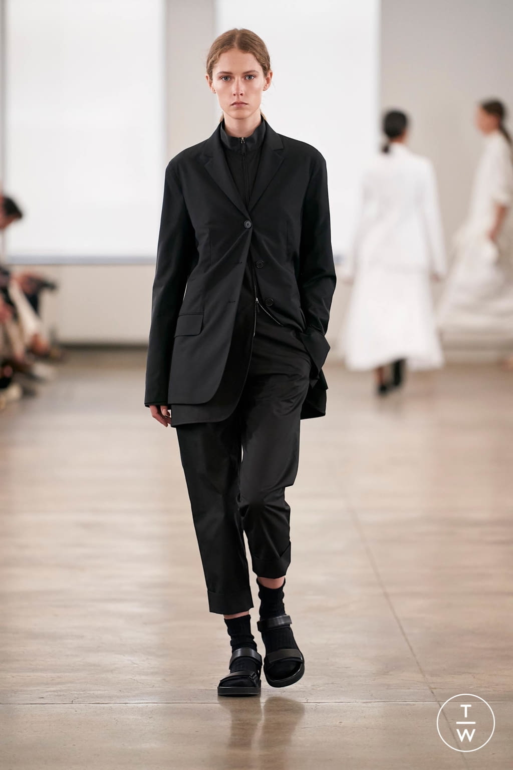 Fashion Week New York Spring/Summer 2020 look 10 from the The Row collection womenswear