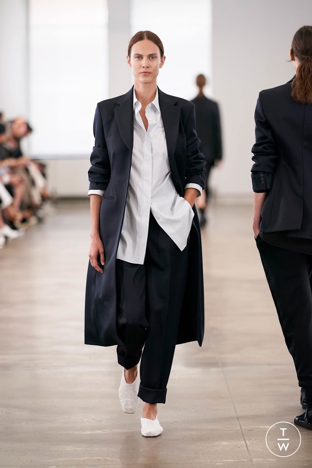 Fashion Week New York Spring/Summer 2020 look 17 from the The Row collection womenswear