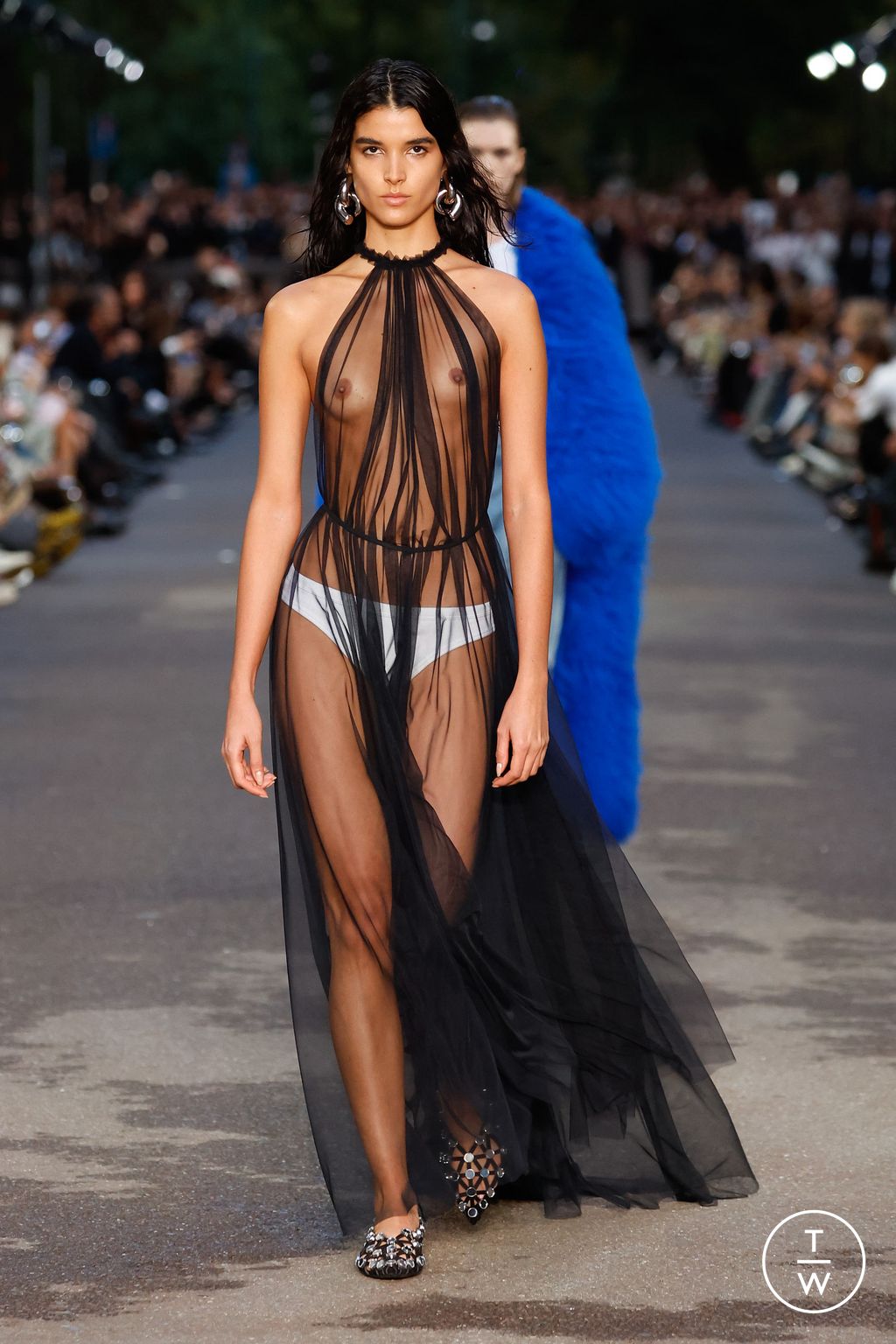 Fashion Week Milan Spring/Summer 2024 look 35 de la collection The Attico womenswear