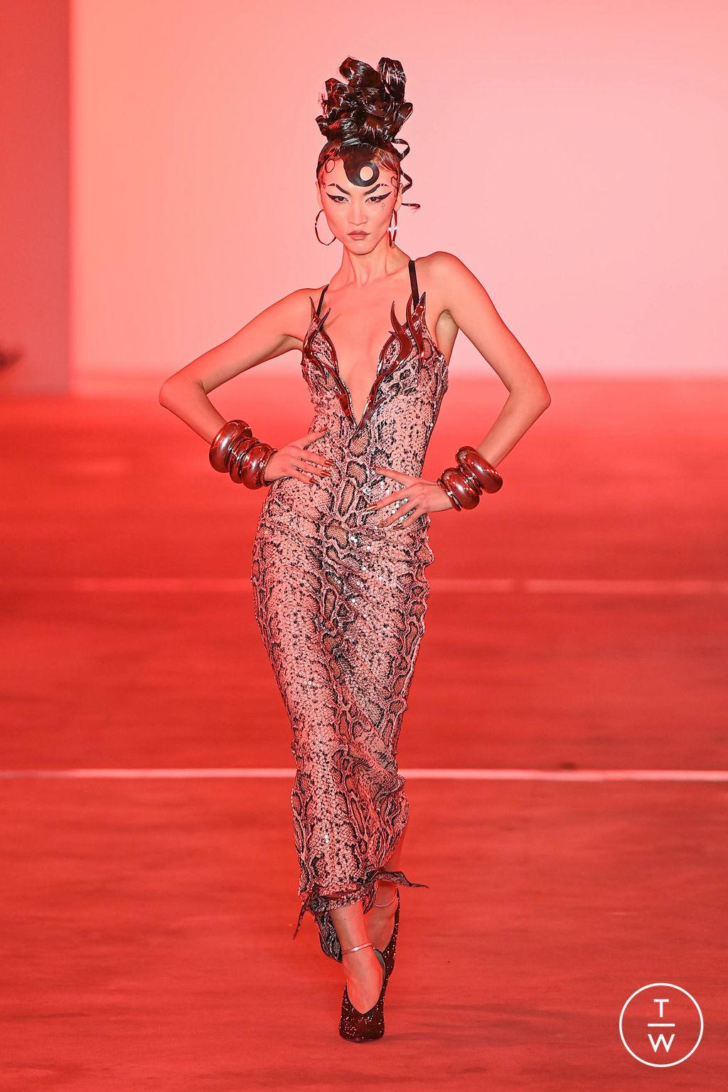 Fashion Week New York Fall/Winter 2024 look 7 from the The Blonds collection womenswear