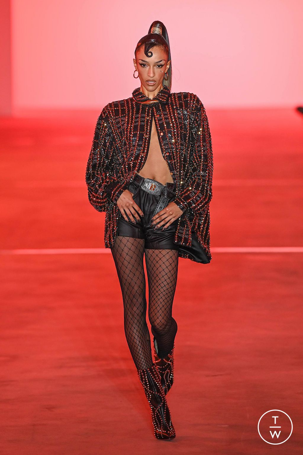 Fashion Week New York Fall/Winter 2024 look 8 from the The Blonds collection womenswear