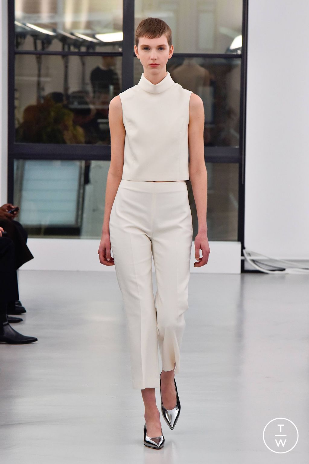 Fashion Week New York Fall/Winter 2023 look 7 de la collection Theory womenswear