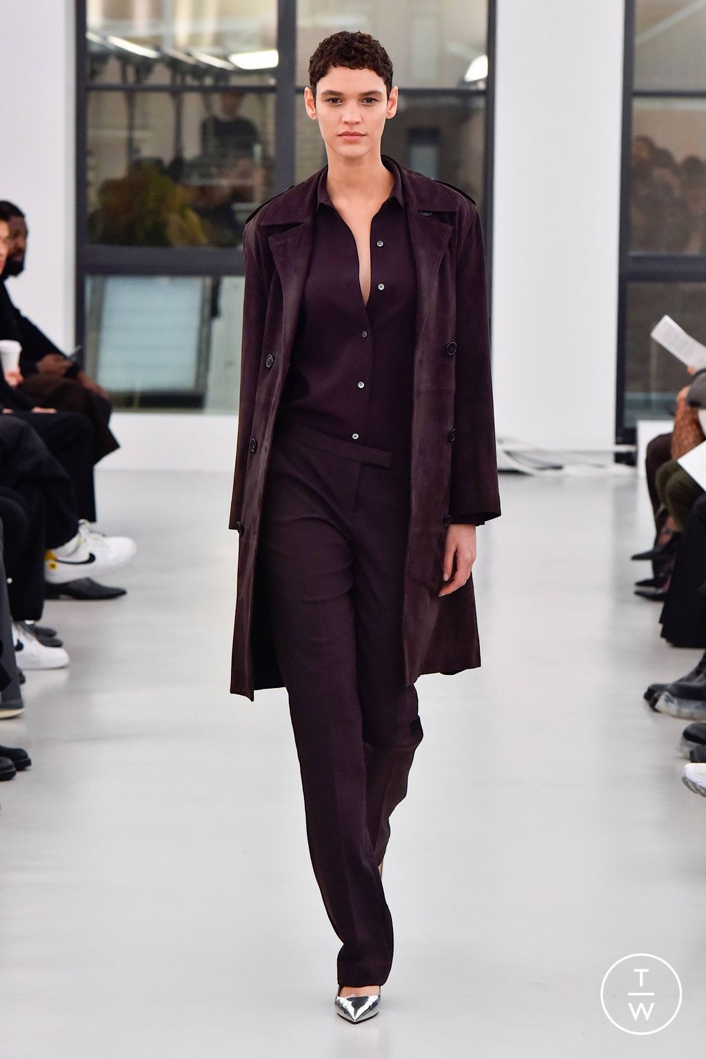Fashion Week New York Fall/Winter 2023 look 21 de la collection Theory womenswear