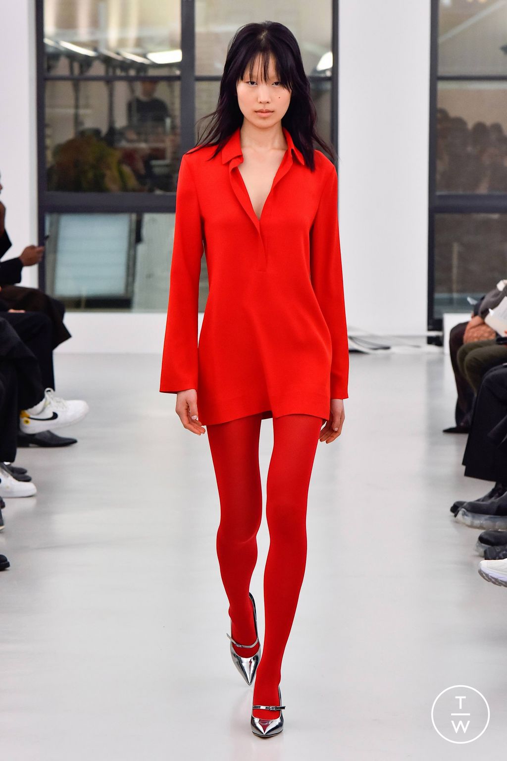 Fashion Week New York Fall/Winter 2023 look 22 from the Theory collection 女装