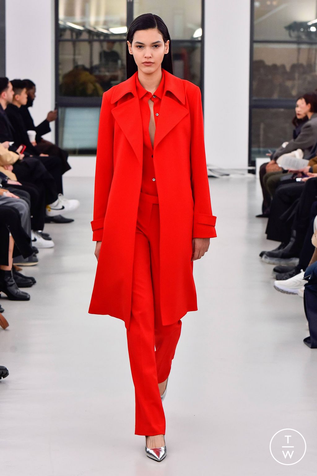 Fashion Week New York Fall/Winter 2023 look 23 from the Theory collection 女装