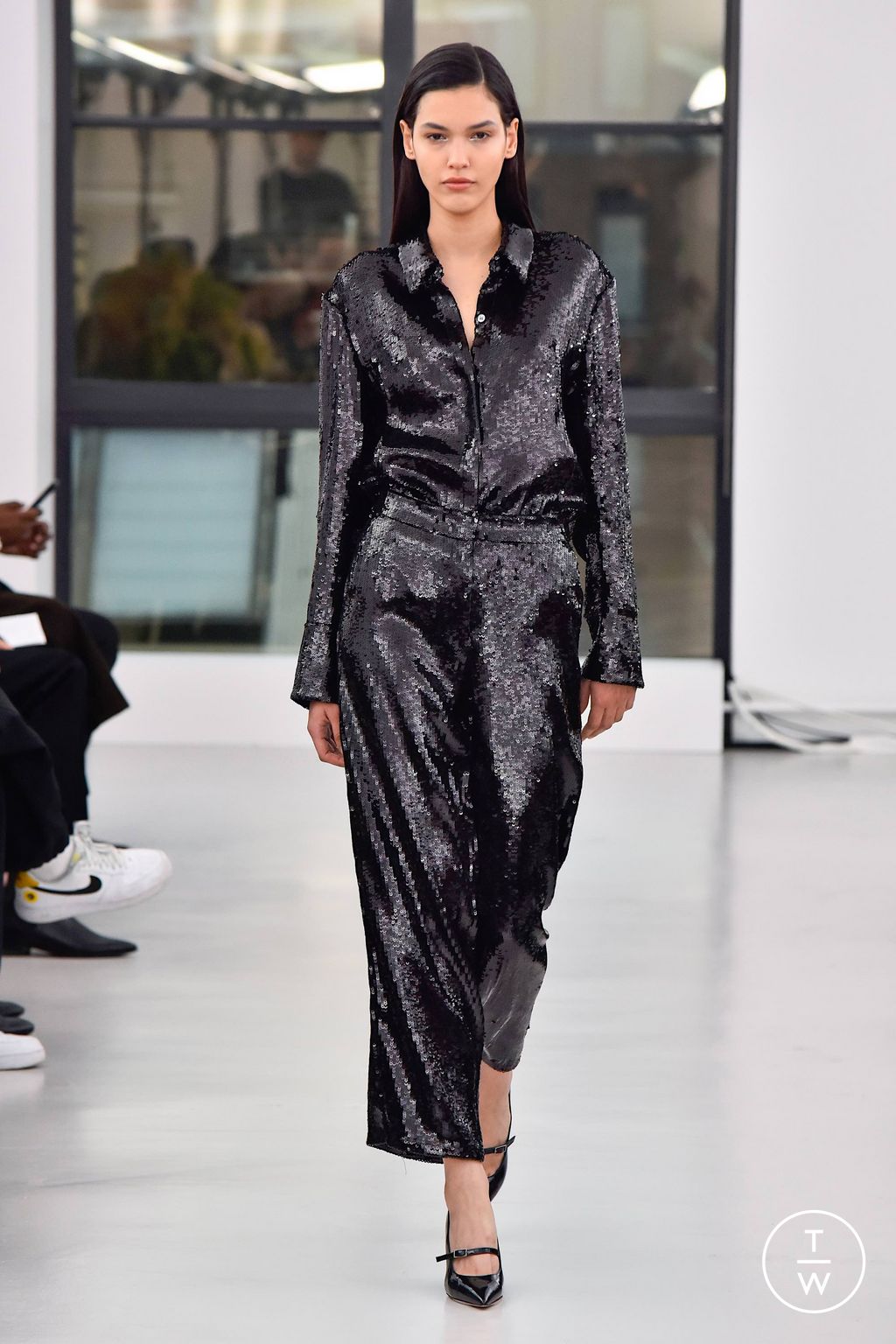 Fashion Week New York Fall/Winter 2023 look 41 de la collection Theory womenswear