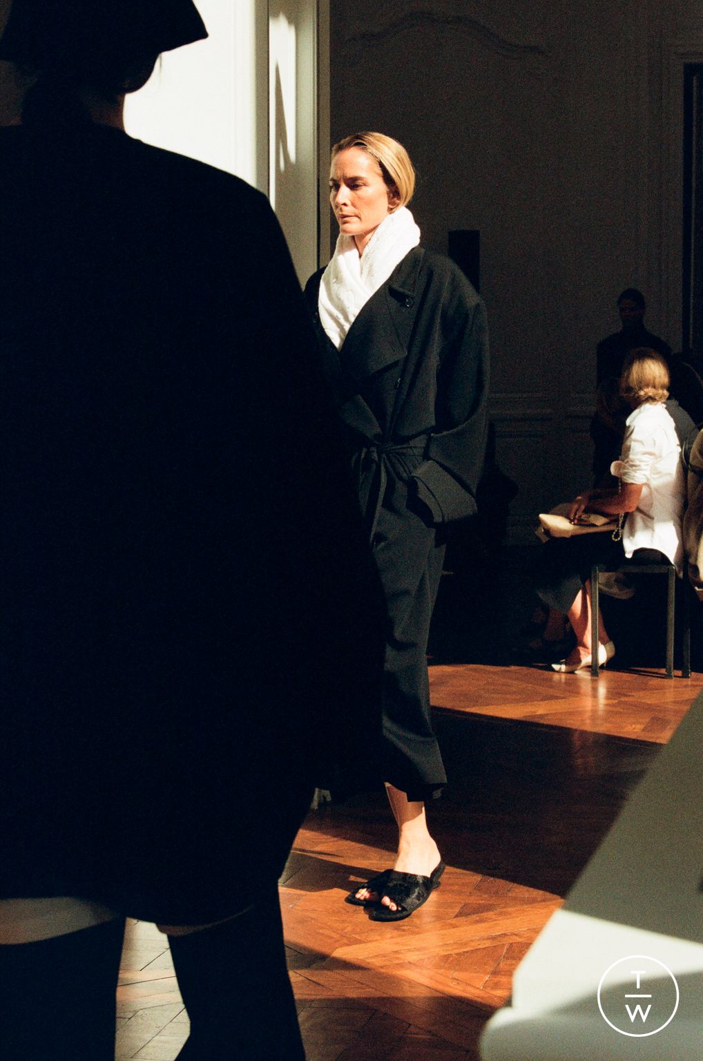 Fashion Week Paris Spring/Summer 2024 look 6 from the The Row collection womenswear