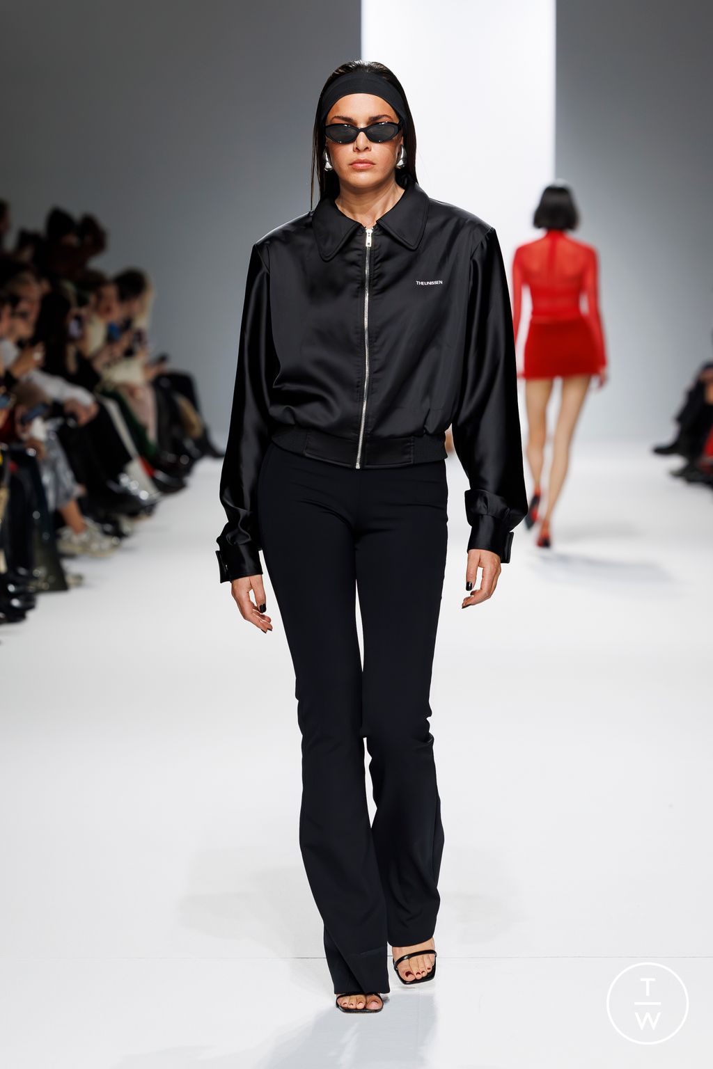 Fashion Week Paris Fall/Winter 2024 look 78 from the Theunissen collection 女装
