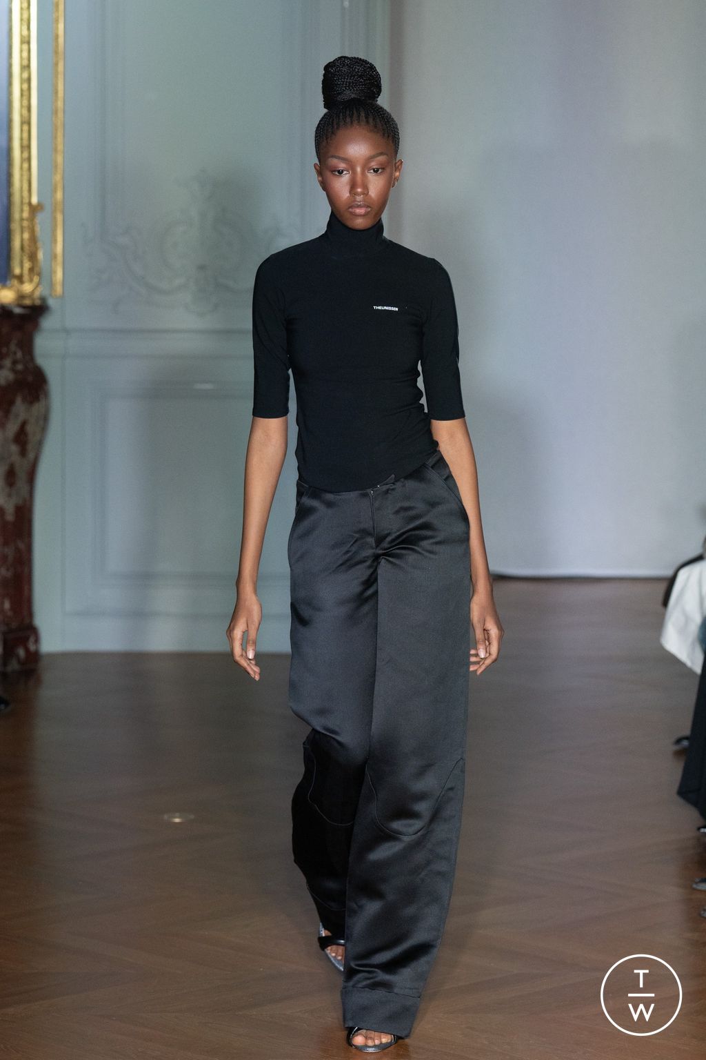 Fashion Week Paris Spring/Summer 2024 look 22 from the Theunissen collection womenswear