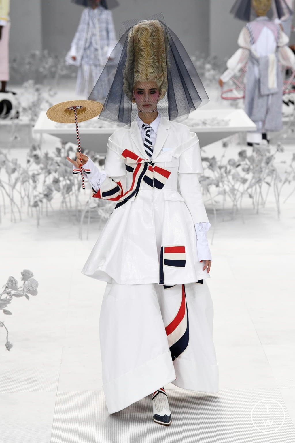Fashion Week Paris Spring/Summer 2020 look 35 from the Thom Browne collection womenswear