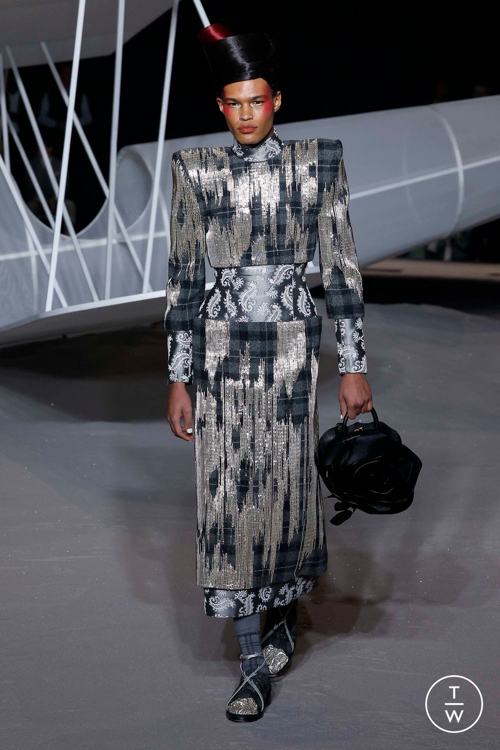 Fashion Week New York Fall/Winter 2023 look 35 from the Thom Browne collection 女装