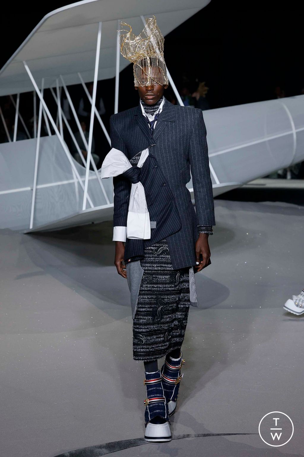Fashion Week New York Fall/Winter 2023 look 42 from the Thom Browne collection womenswear