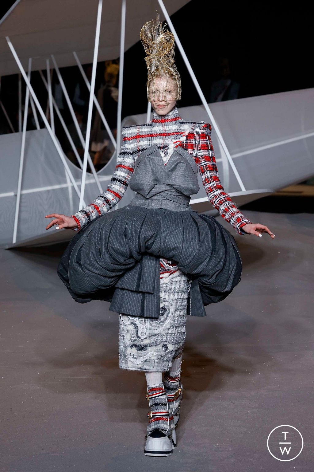 Fashion Week New York Fall/Winter 2023 look 51 from the Thom Browne collection womenswear