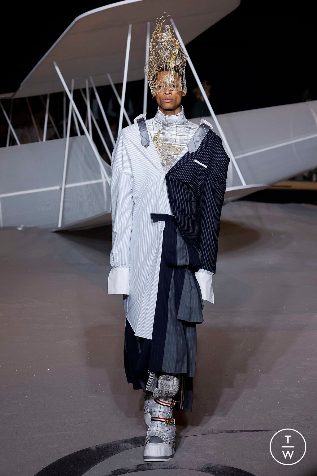 Fashion Week New York Fall/Winter 2023 look 54 from the Thom Browne collection womenswear