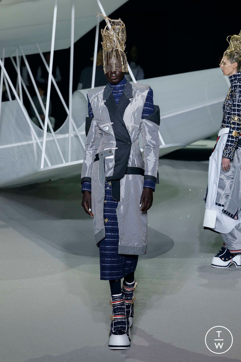 Fashion Week New York Fall/Winter 2023 look 61 from the Thom Browne collection womenswear