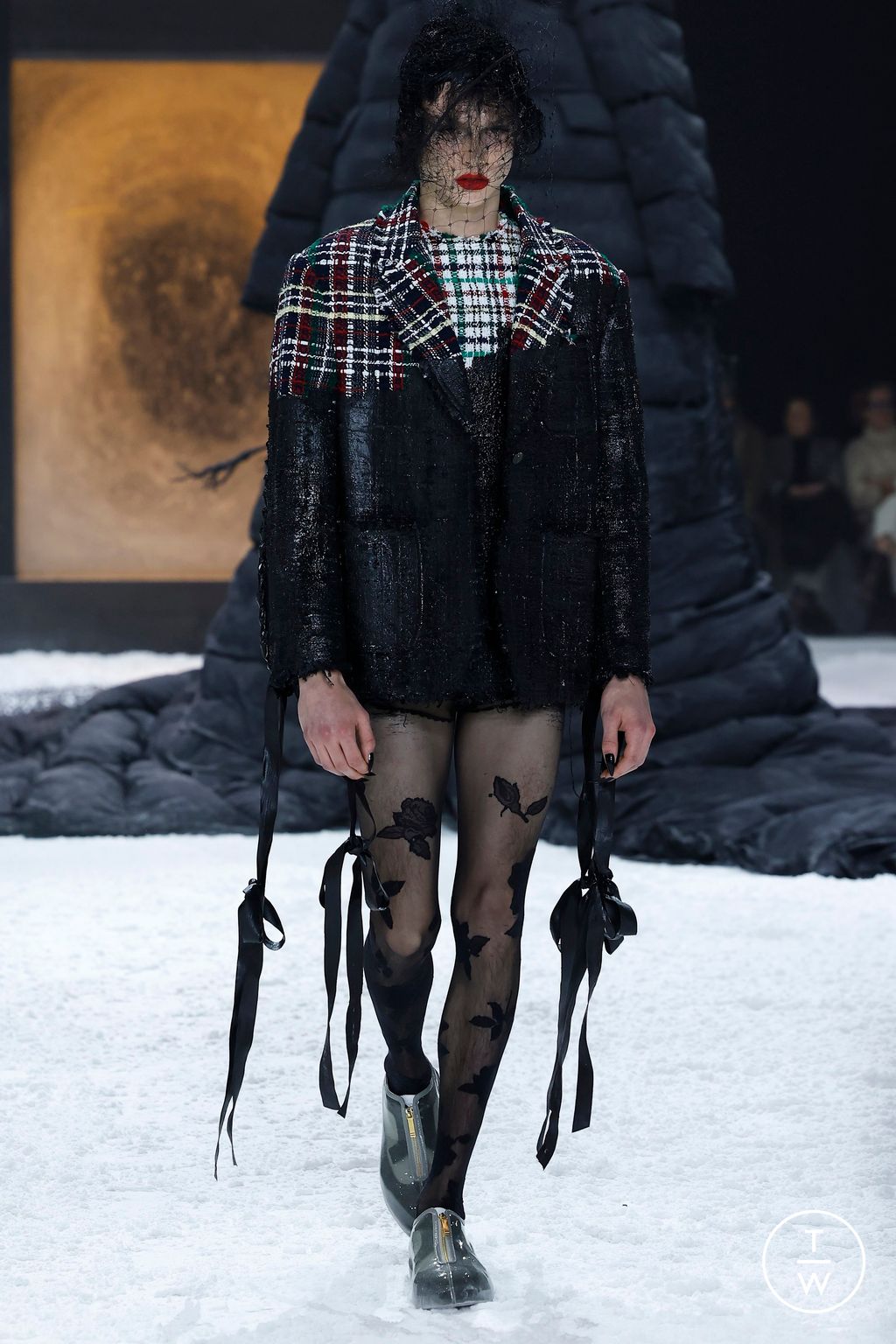 Fashion Week New York Fall/Winter 2024 look 46 from the Thom Browne collection 女装