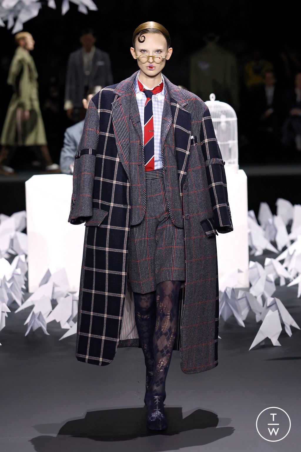 Fashion Week New York Fall/Winter 2025 look 25 from the Thom Browne collection womenswear