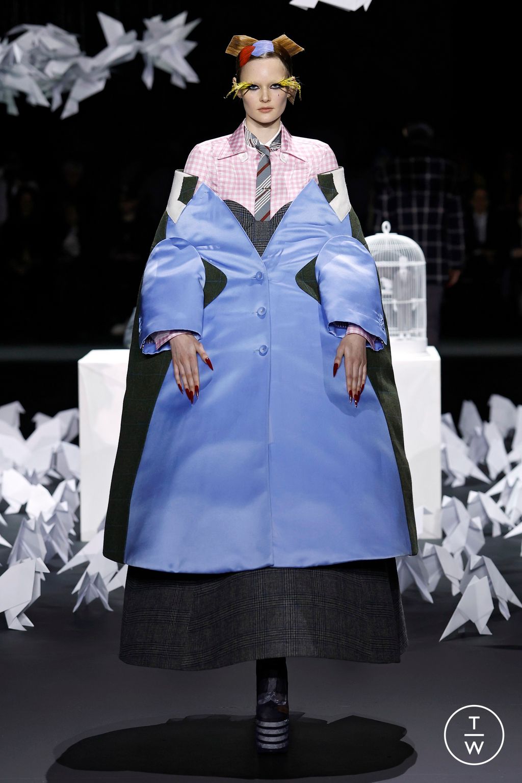 Fashion Week New York Fall/Winter 2025 look 61 from the Thom Browne collection 女装