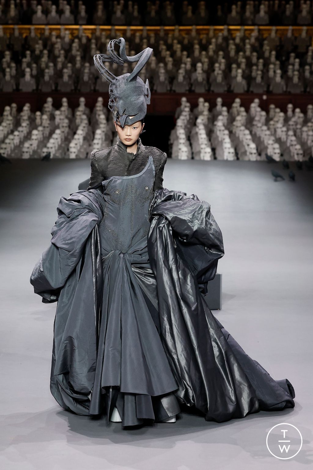 Fashion Week Paris Fall/Winter 2023 look 29 from the Thom Browne collection 高级定制