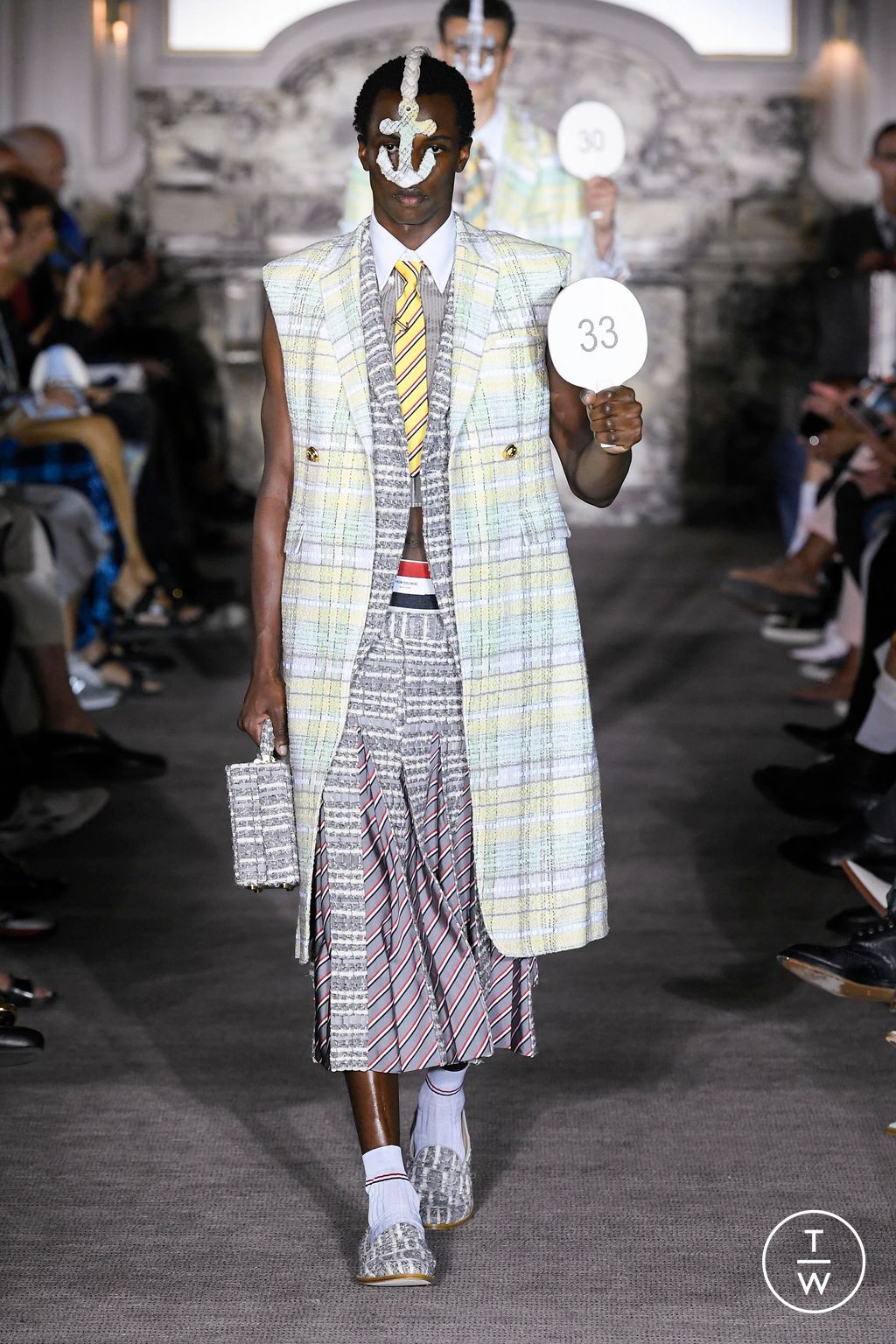 Fashion Week Paris Spring/Summer 2023 look 7 from the Thom Browne collection 男装