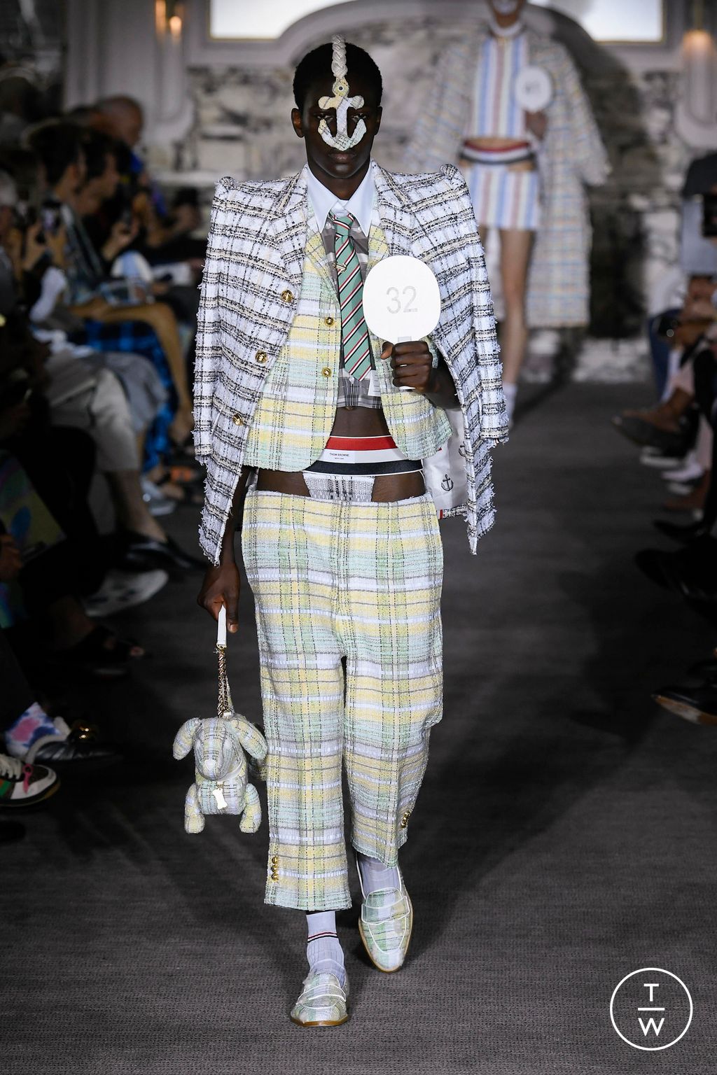 Fashion Week Paris Spring/Summer 2023 look 10 from the Thom Browne collection 男装