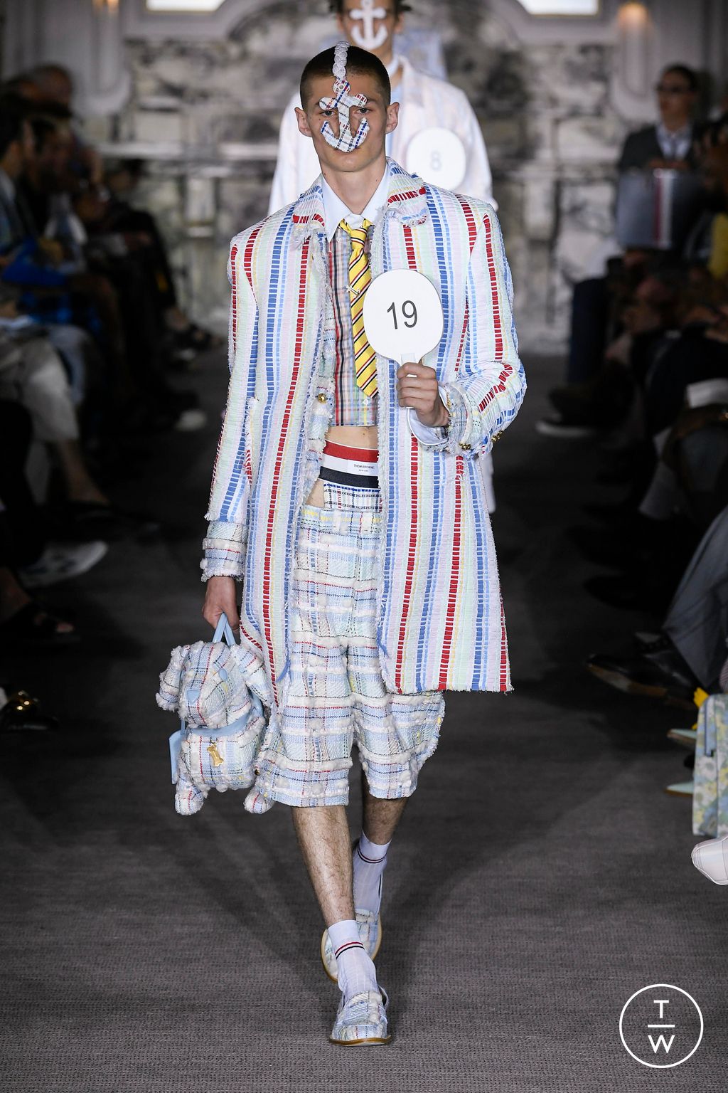 Fashion Week Paris Spring/Summer 2023 look 16 from the Thom Browne collection 男装