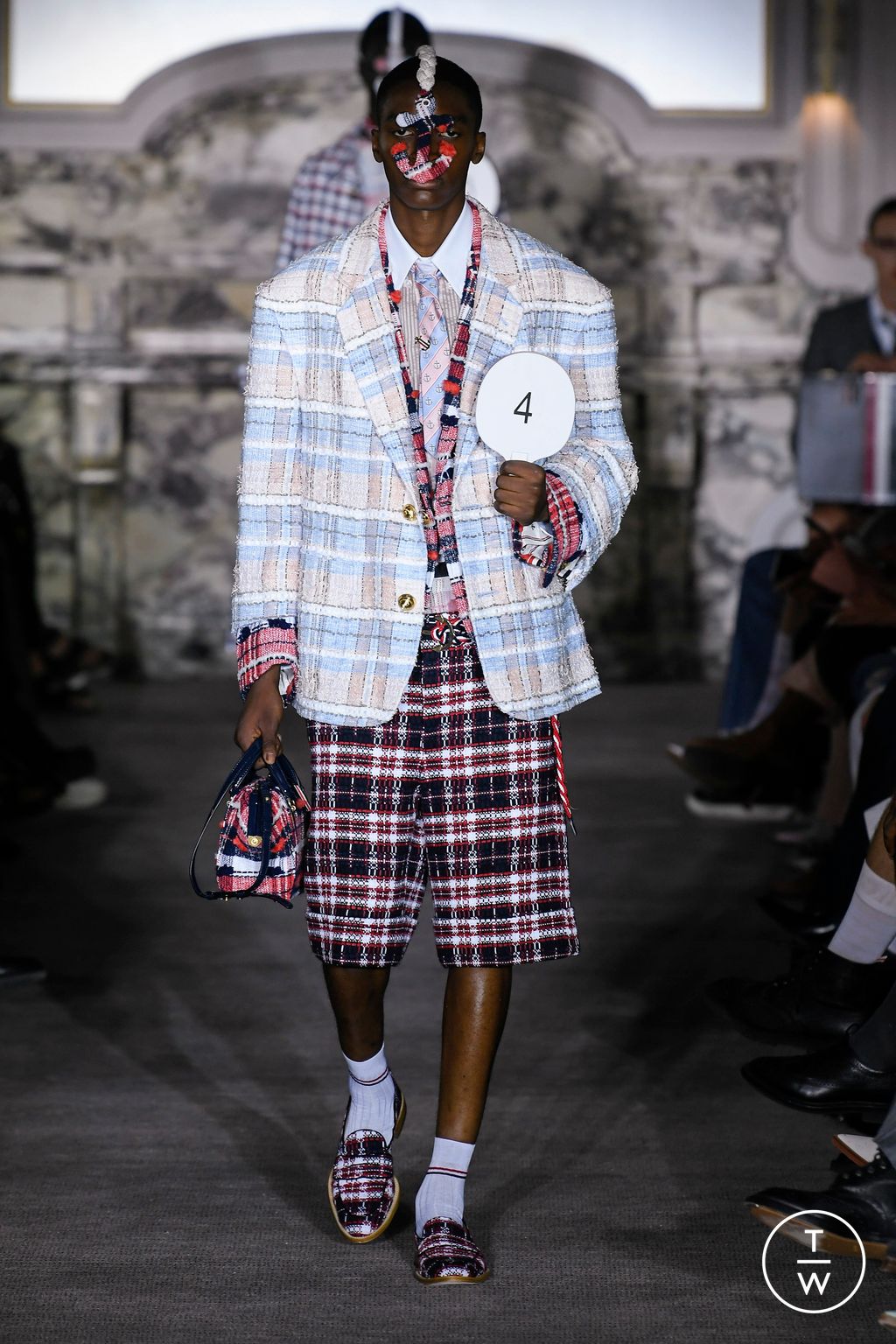 Fashion Week Paris Spring/Summer 2023 look 21 from the Thom Browne collection 男装