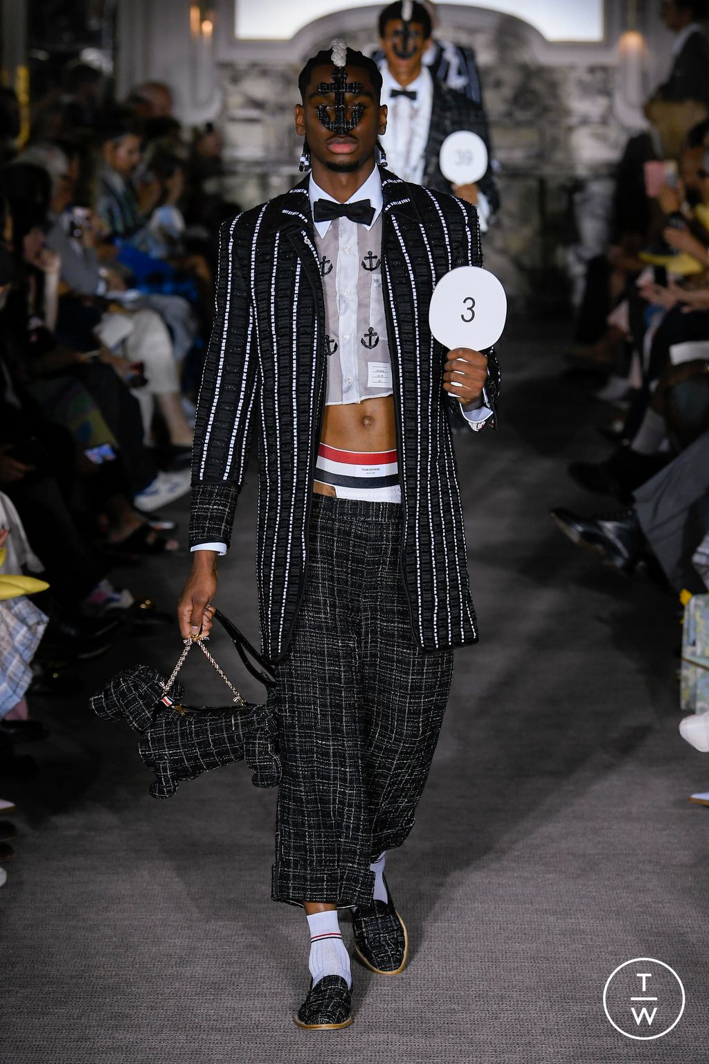 Fashion Week Paris Spring/Summer 2023 look 29 from the Thom Browne collection 男装