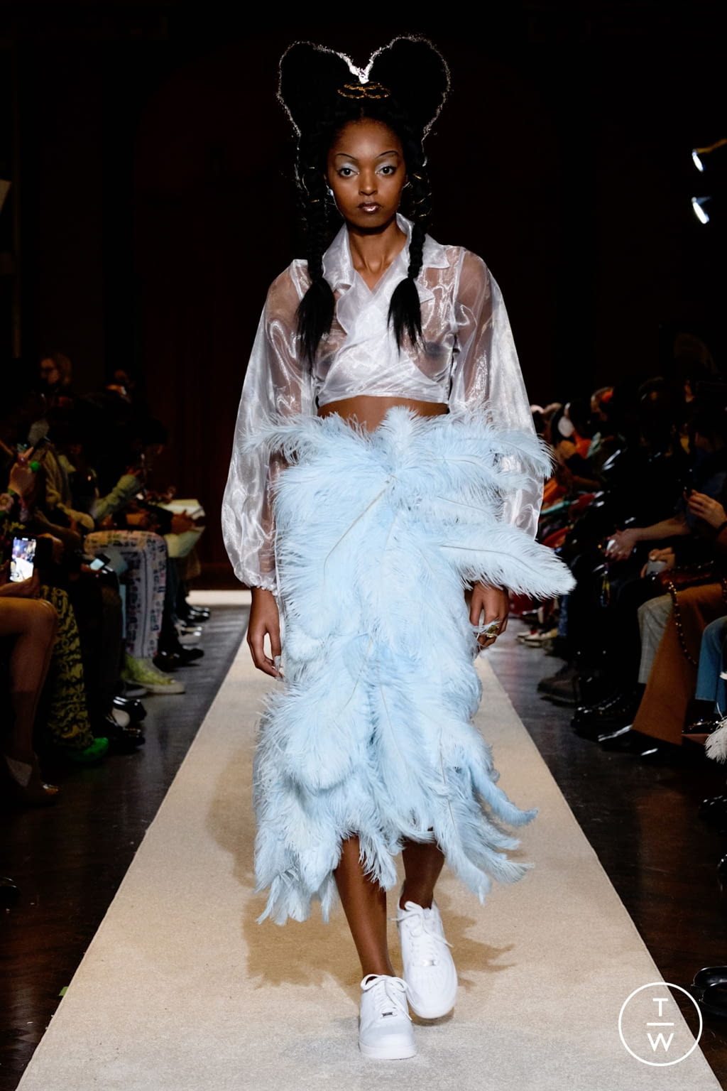 Fashion Week New York Fall/Winter 2022 look 4 from the Tia Adeola collection womenswear