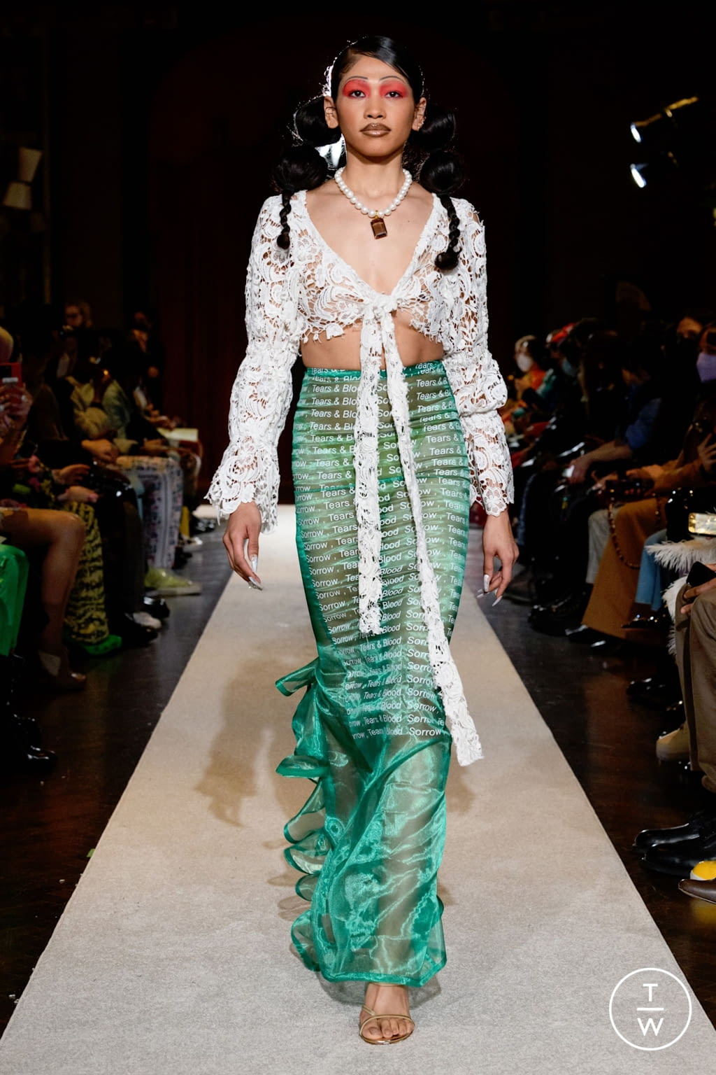 Fashion Week New York Fall/Winter 2022 look 13 de la collection Tia Adeola womenswear