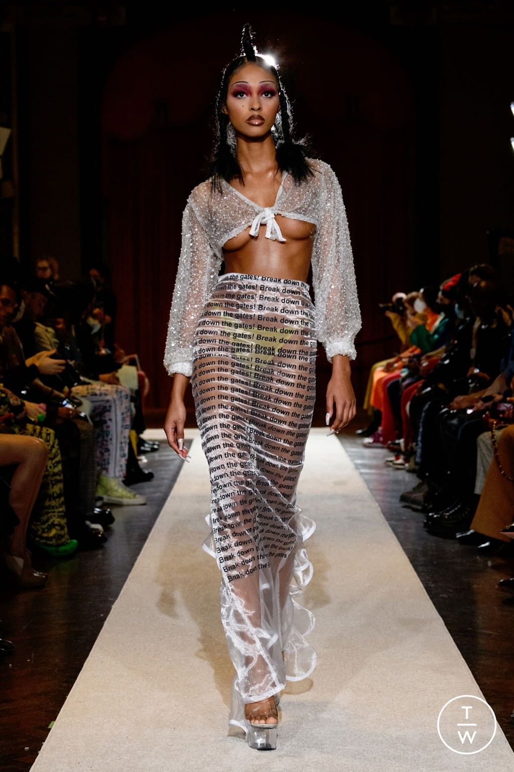 Fashion Week New York Fall/Winter 2022 look 24 from the Tia Adeola collection womenswear