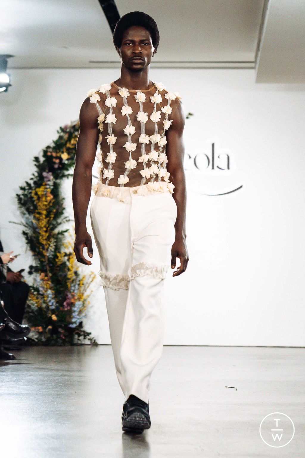 Fashion Week New York Fall/Winter 2023 look 4 from the Tia Adeola collection womenswear