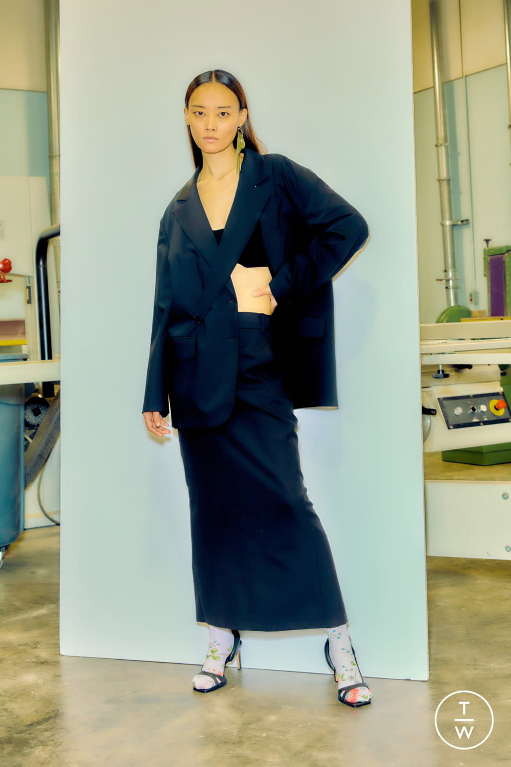 Fashion Week New York Fall/Winter 2021 look 25 from the Tibi collection womenswear