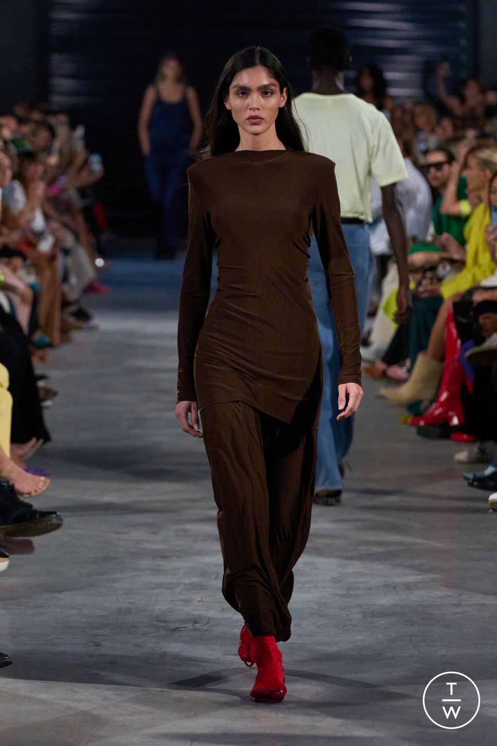 Fashion Week New York Spring/Summer 2023 look 25 from the Tibi collection womenswear