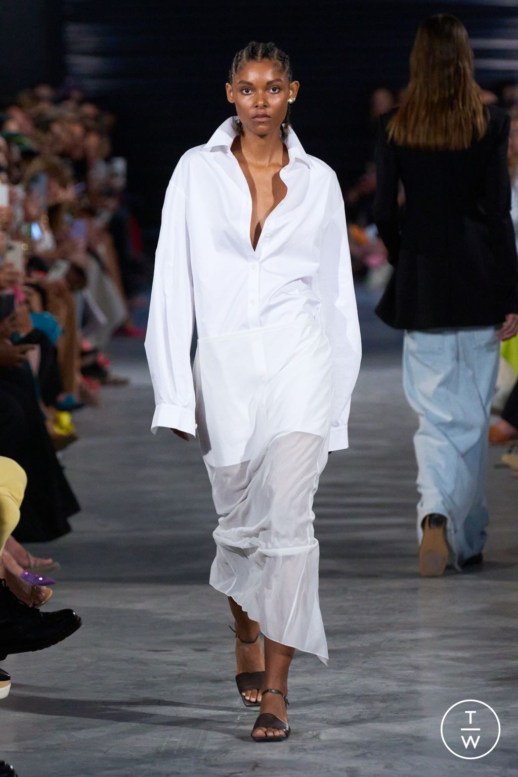 Fashion Week New York Spring/Summer 2023 look 4 from the Tibi collection womenswear