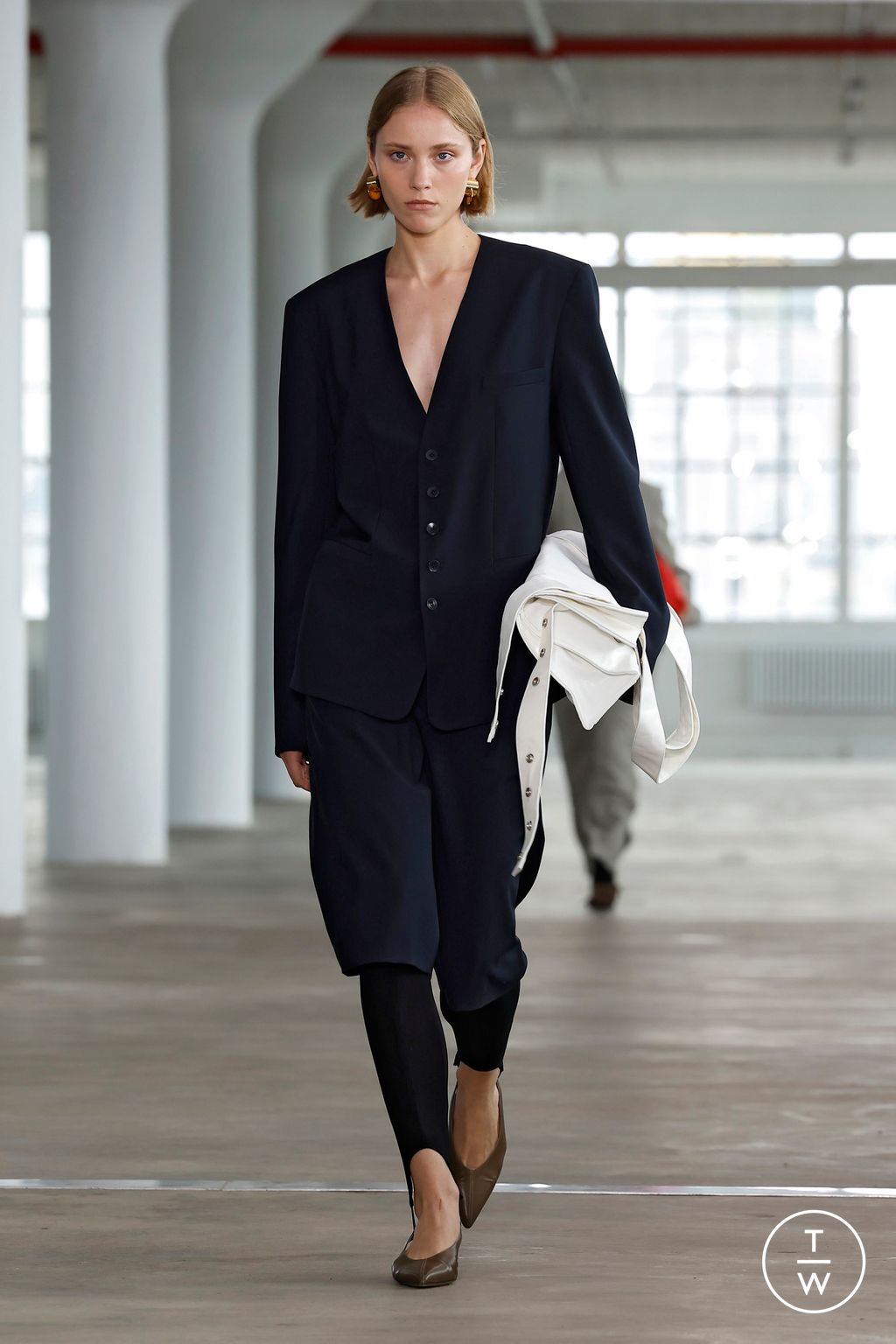Fashion Week New York Spring/Summer 2025 look 7 from the Tibi collection womenswear