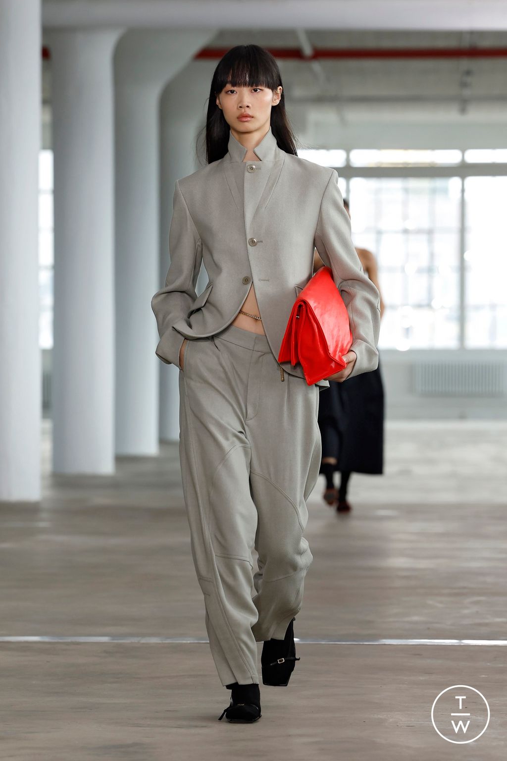 Fashion Week New York Spring/Summer 2025 look 8 from the Tibi collection womenswear